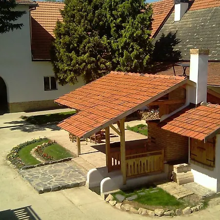Kozojedsky Dvur Alojamento de Turismo Rural Litencice